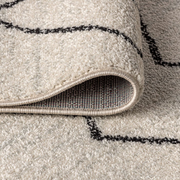 Alia Moroccan Beni Souk Area Rug